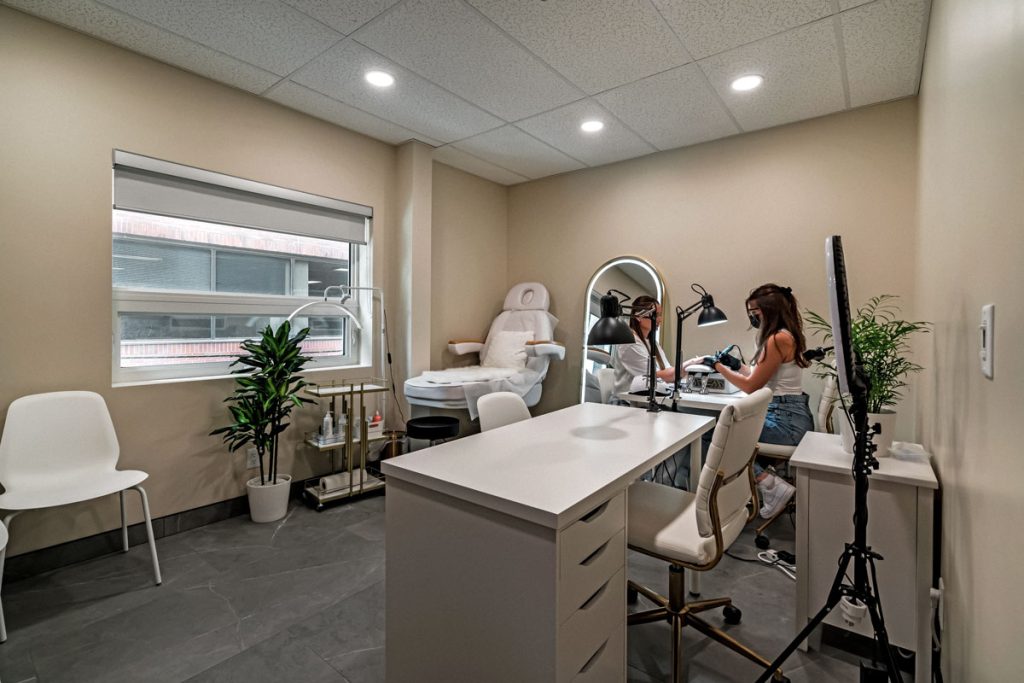 Unfiltered YYC | Downtown Calgary's Best Manicures and Massages